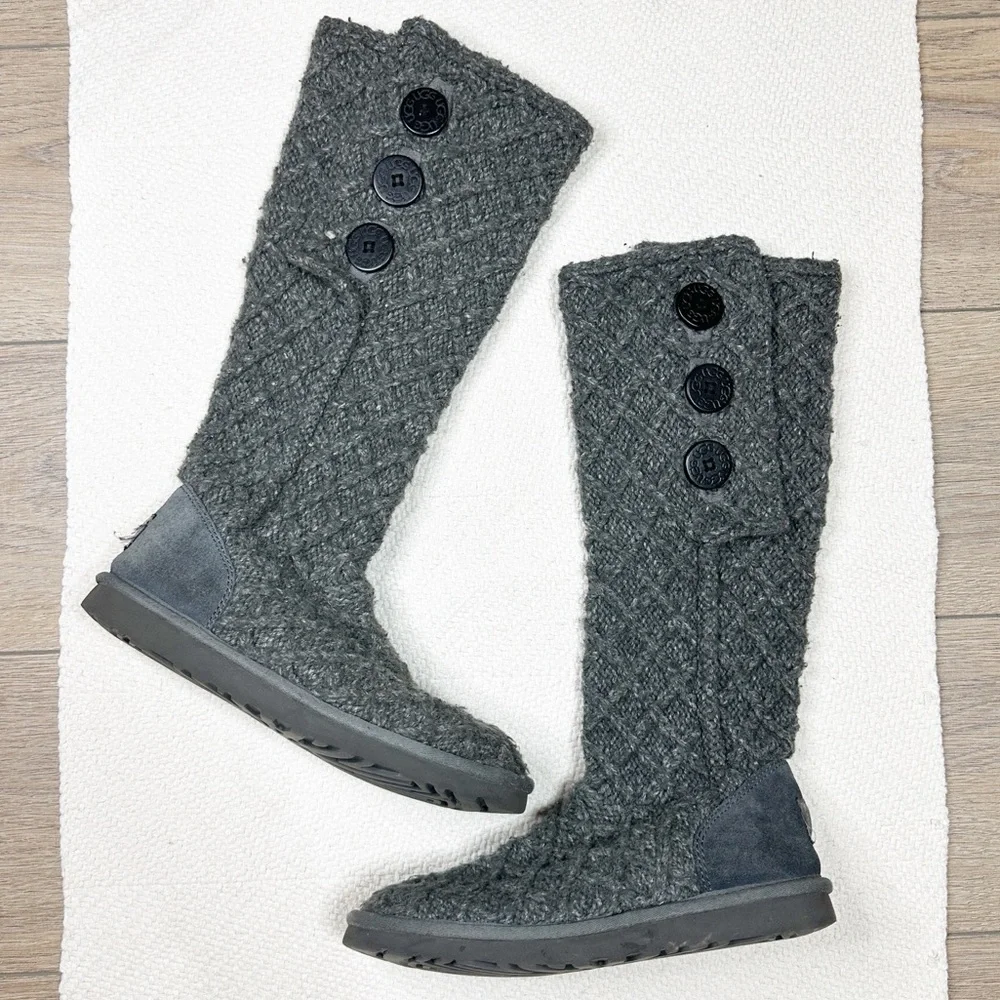 UGG dark gray knit Cardy convertible boots SIZE 8